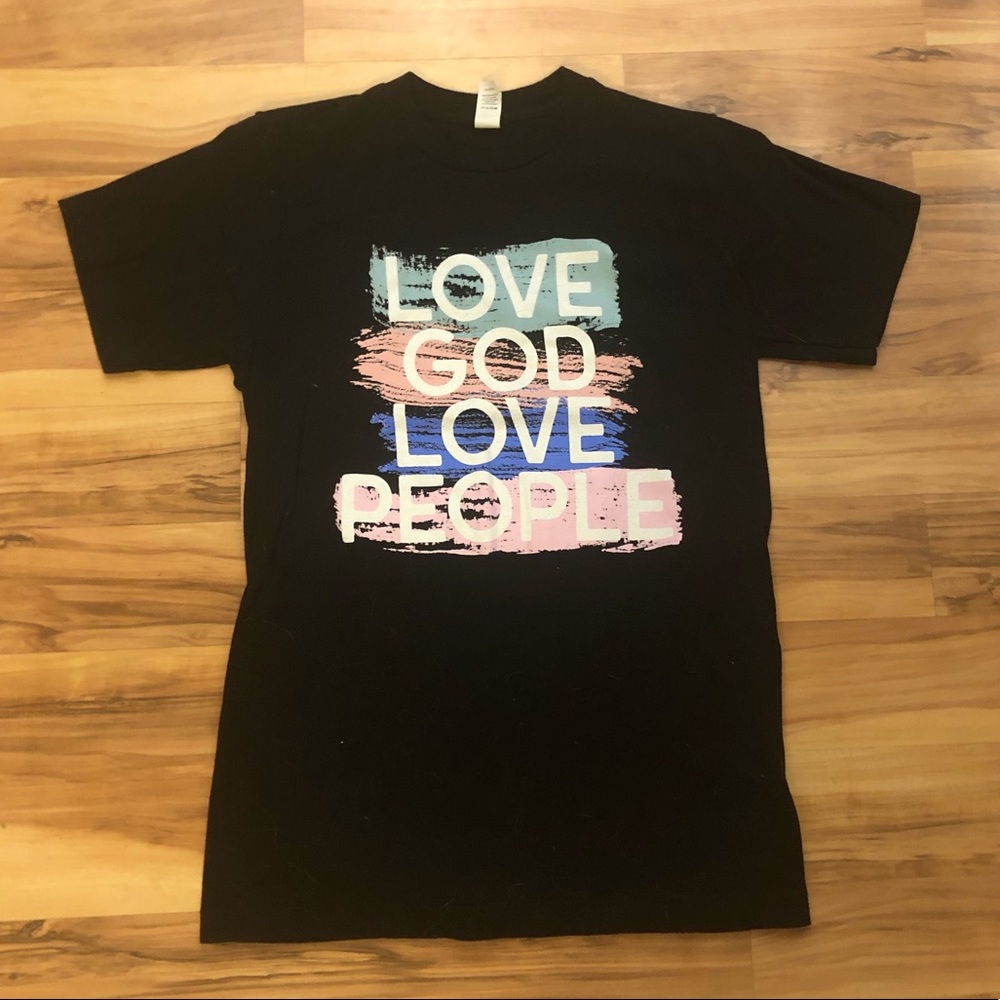 NWOT Love God Love People Graphic T-Shirt
